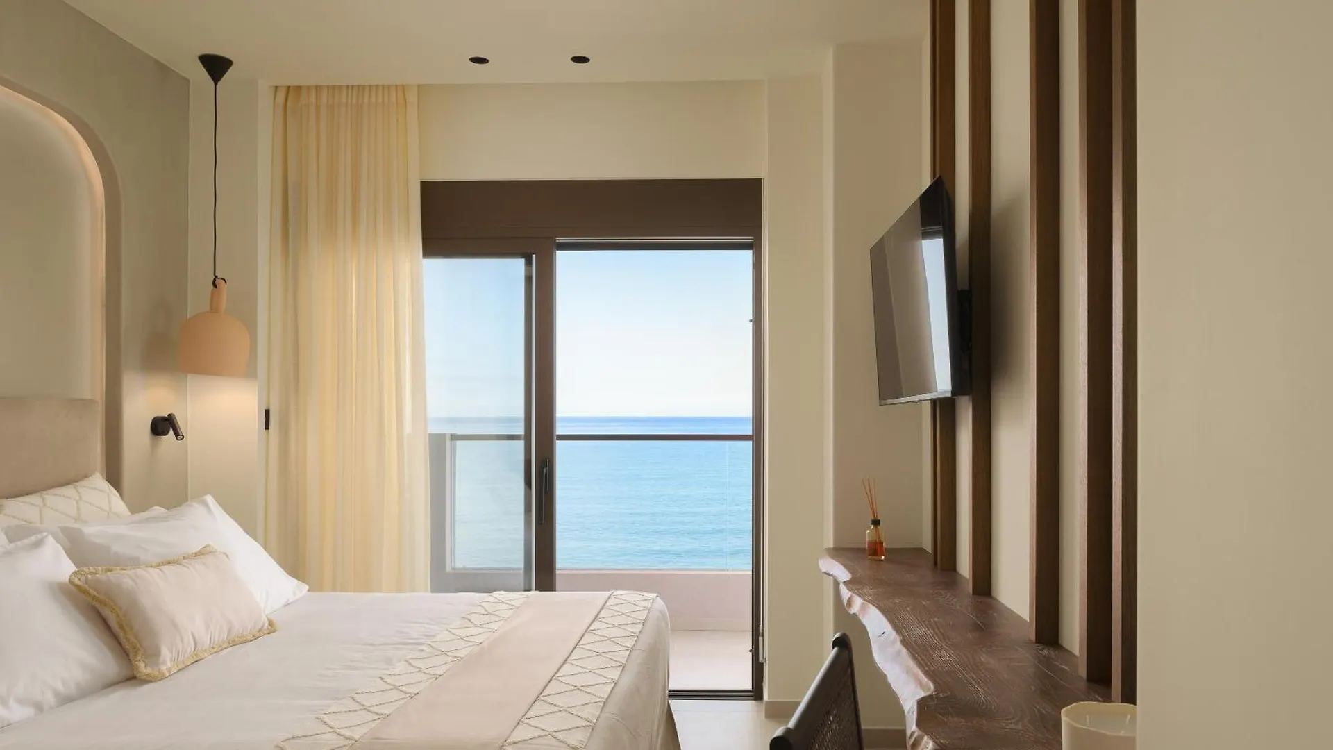 Apartment Kimata Beachfront Retreats, With Private Plunge Pools, By Thinkvilla Rethymno