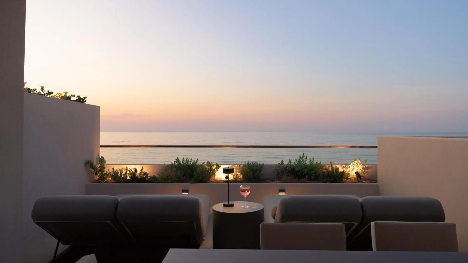 Kimata Beachfront Retreats, With Private Plunge Pools, By Thinkvilla Rethymno  Apartment Rethymno (Crete)