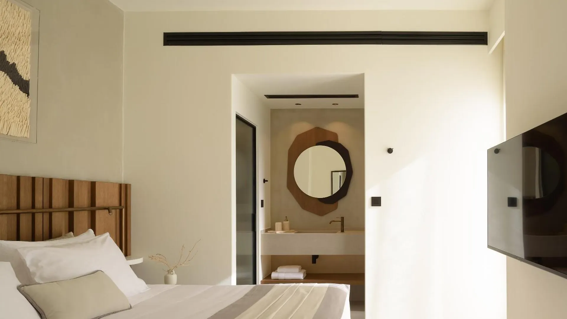 Apartment Kimata Beachfront Retreats, With Private Plunge Pools, By Thinkvilla Rethymno