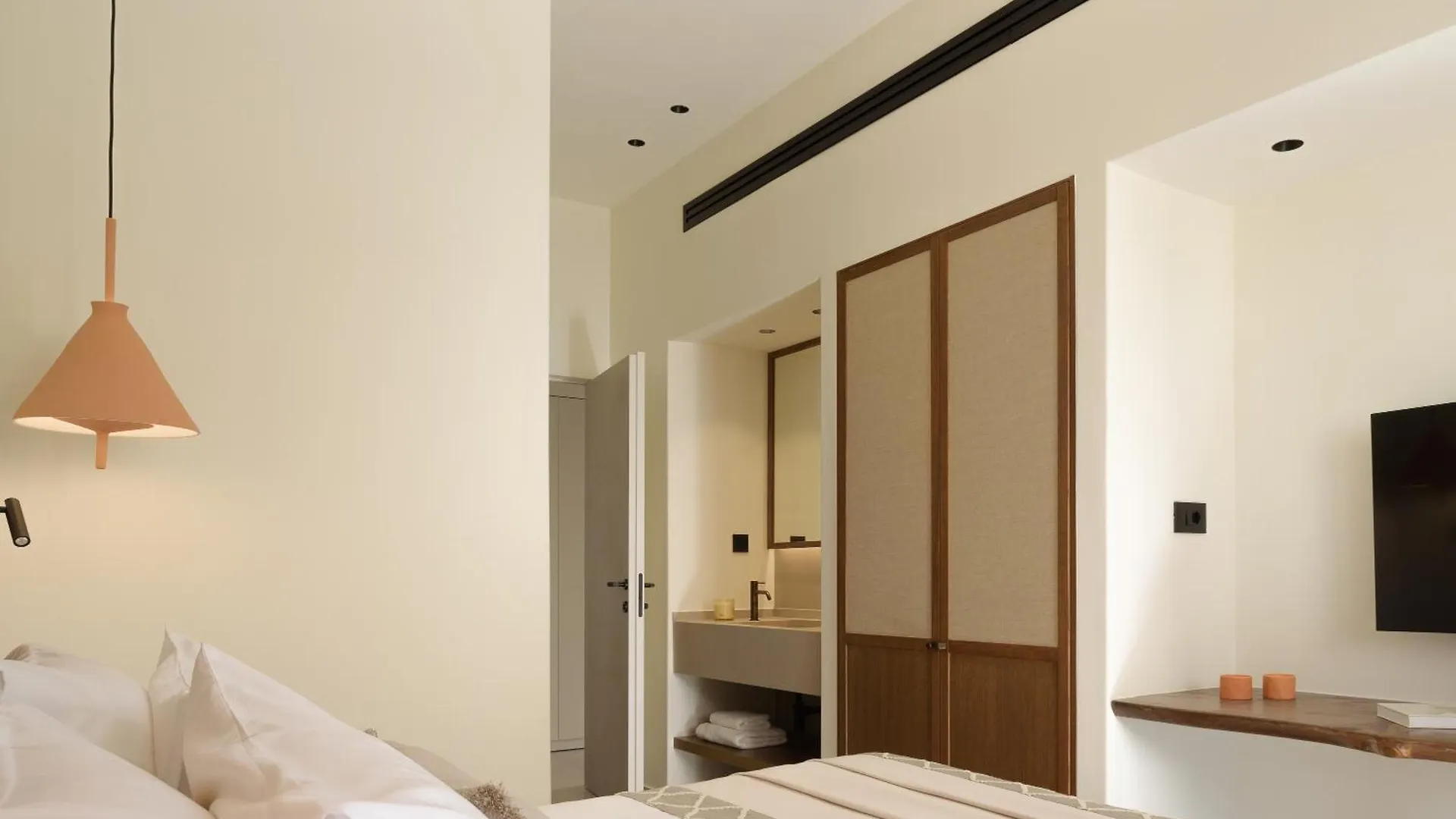 Daire Kimata Beachfront Retreats, With Private Plunge Pools, By Thinkvilla Resmo