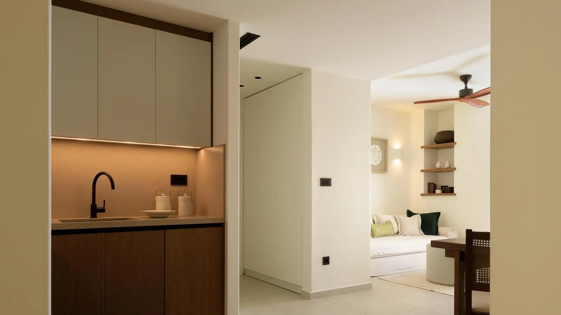 Apartment Kimata Beachfront Retreats, With Private Plunge Pools, By Thinkvilla Rethymno  Greece